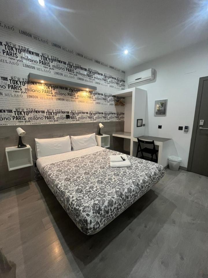 Fuencarral Rooms Madrid Extérieur photo